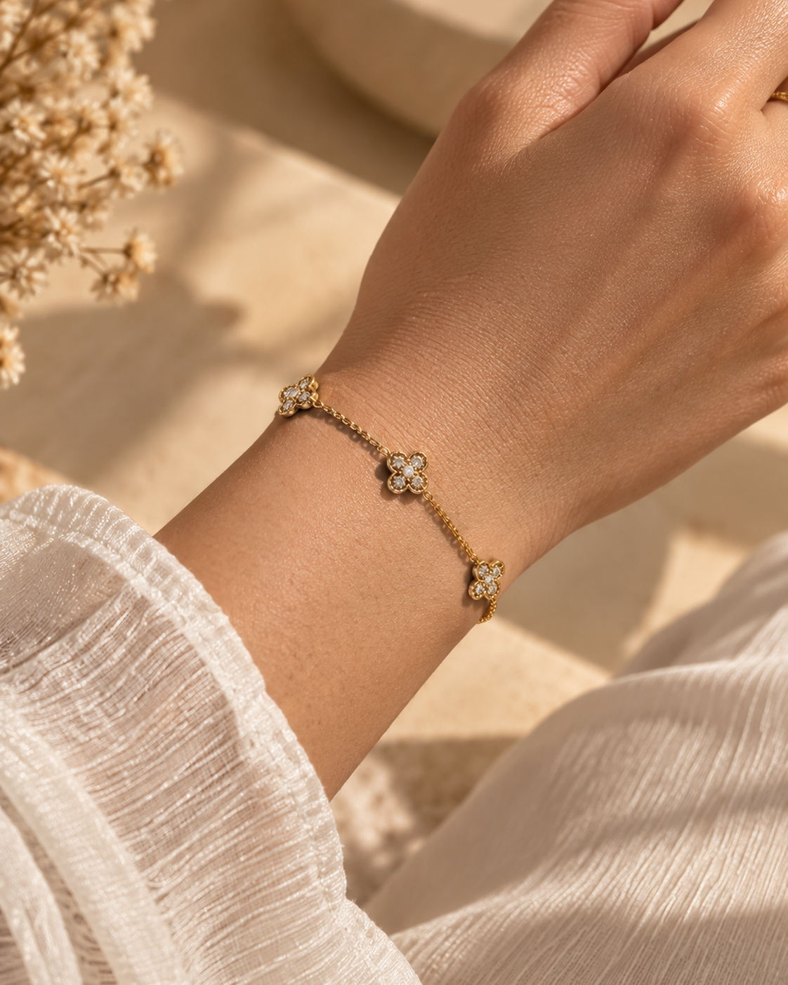 Claire Clover Station Chain Bracelet by House of Surè
