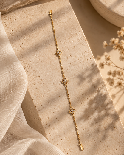 Claire Clover Station Chain Bracelet by House of Surè