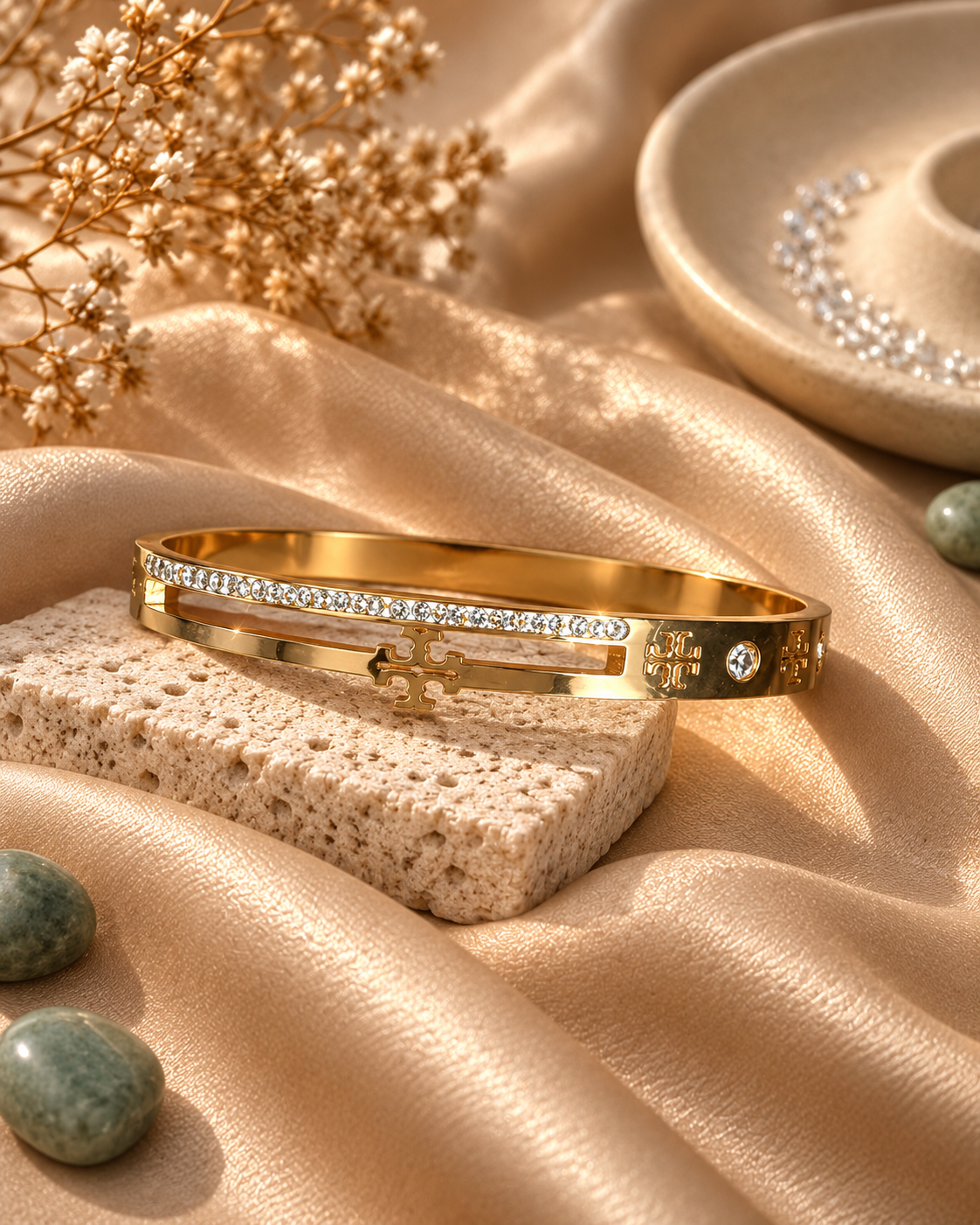 Estelle Screw Detail Bracelet by House of Surè